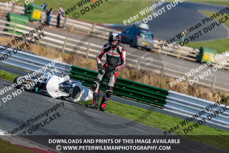 PJM Wedding Photography;enduro digital images;event digital images;eventdigitalimages;mallory park;mallory park photographs;mallory park trackday;mallory park trackday photographs;no limits trackdays;peter wileman photography;racing digital images;trackday digital images;trackday photos